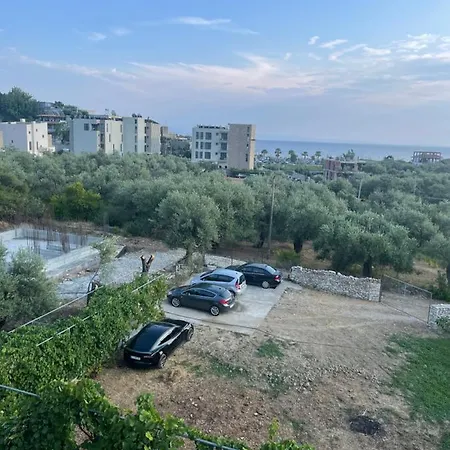 Apartment Andrea Markou