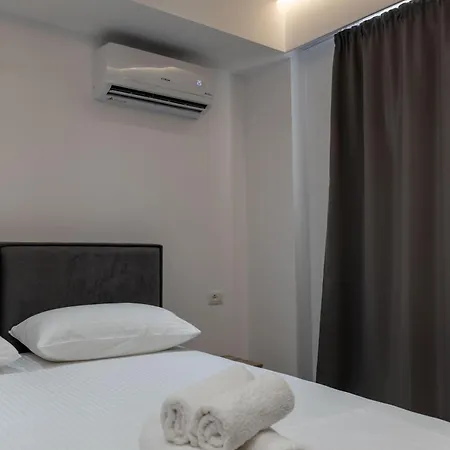 Apartment Andrea Markou *